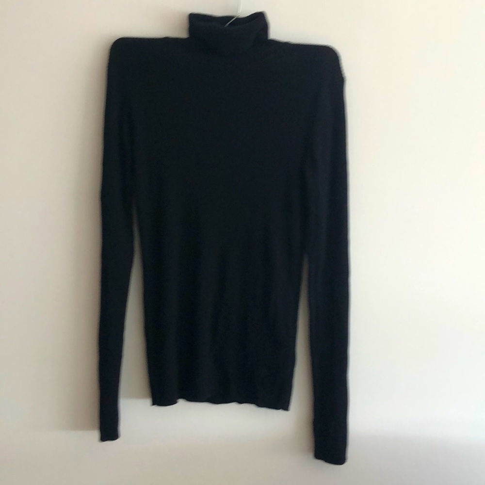 NWOT Black Ribbed  turtleneck Knit